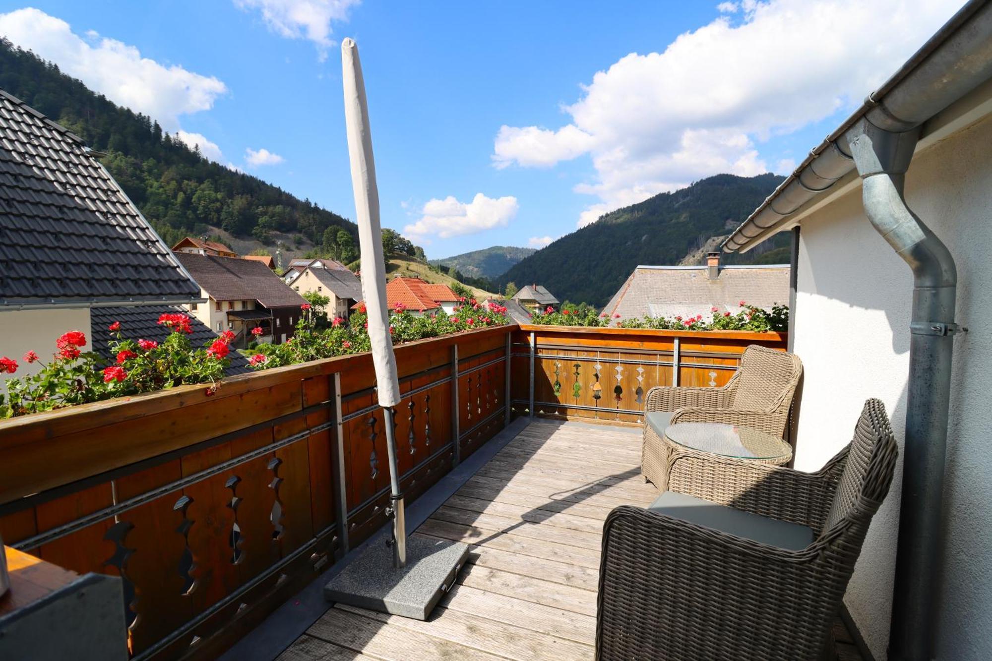 Ferienwohnungen Haus Hees Todtnau Pokój zdjęcie